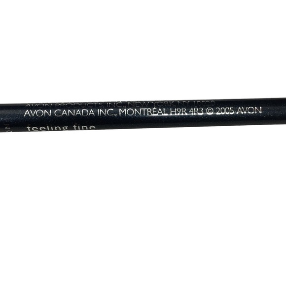 AVON Color Feeling Fine Ultra Thin Eye Liner Shade Onyx Jewel Black - Picture 6 of 12